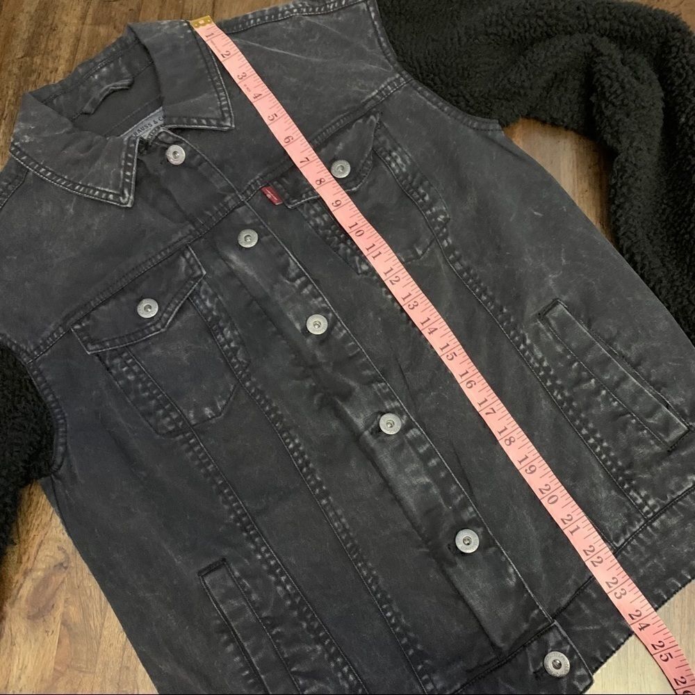 Levi’s Trucker Jacket Denim Jacket - Picture 10 of 16